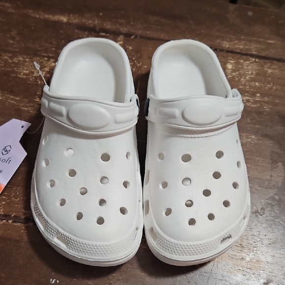 mysoft clog Other - 🔥MySoft Girl Clog M 13/1‎